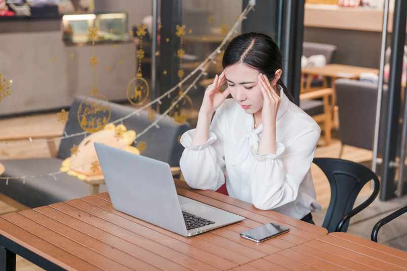 疫情下的留學生活：統計數據面面觀