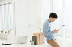 馬來西亞碩士留學(xué)費用是多少？有哪些留學(xué)條件？馬來西亞碩士留學(xué)需要幾年？